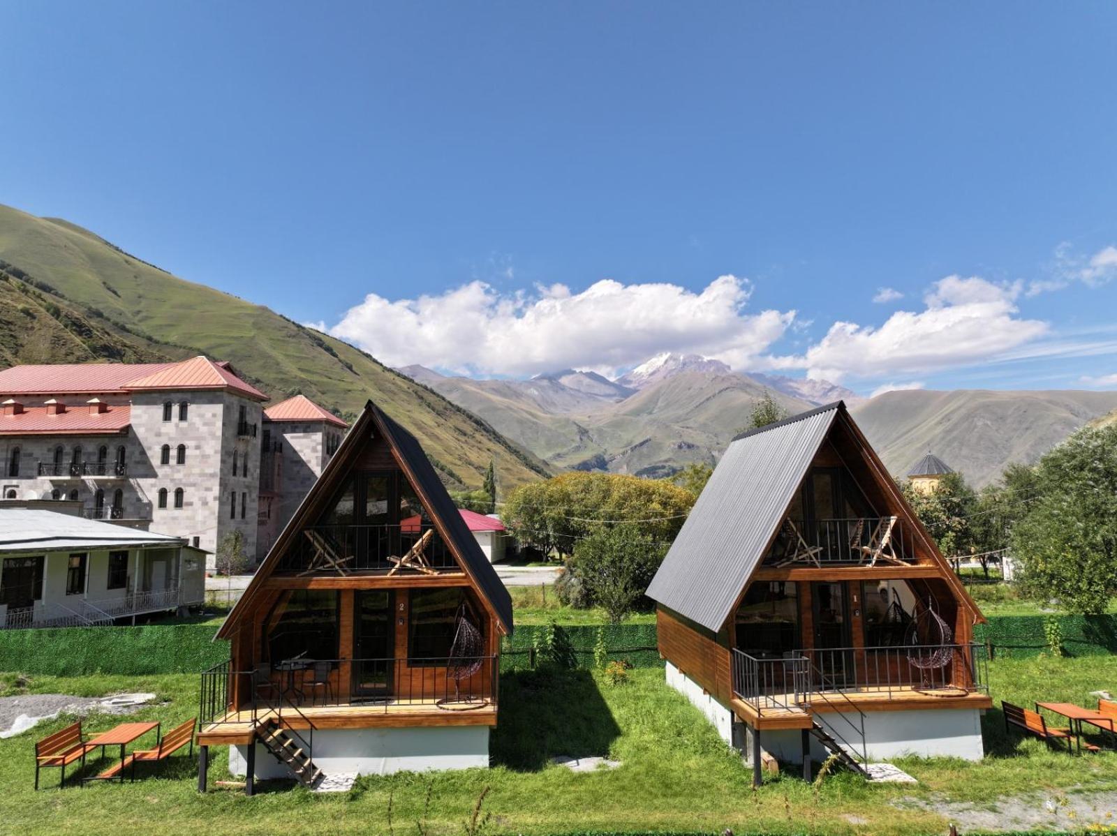 Panorama Cottages In Sno Ngoại thất bức ảnh