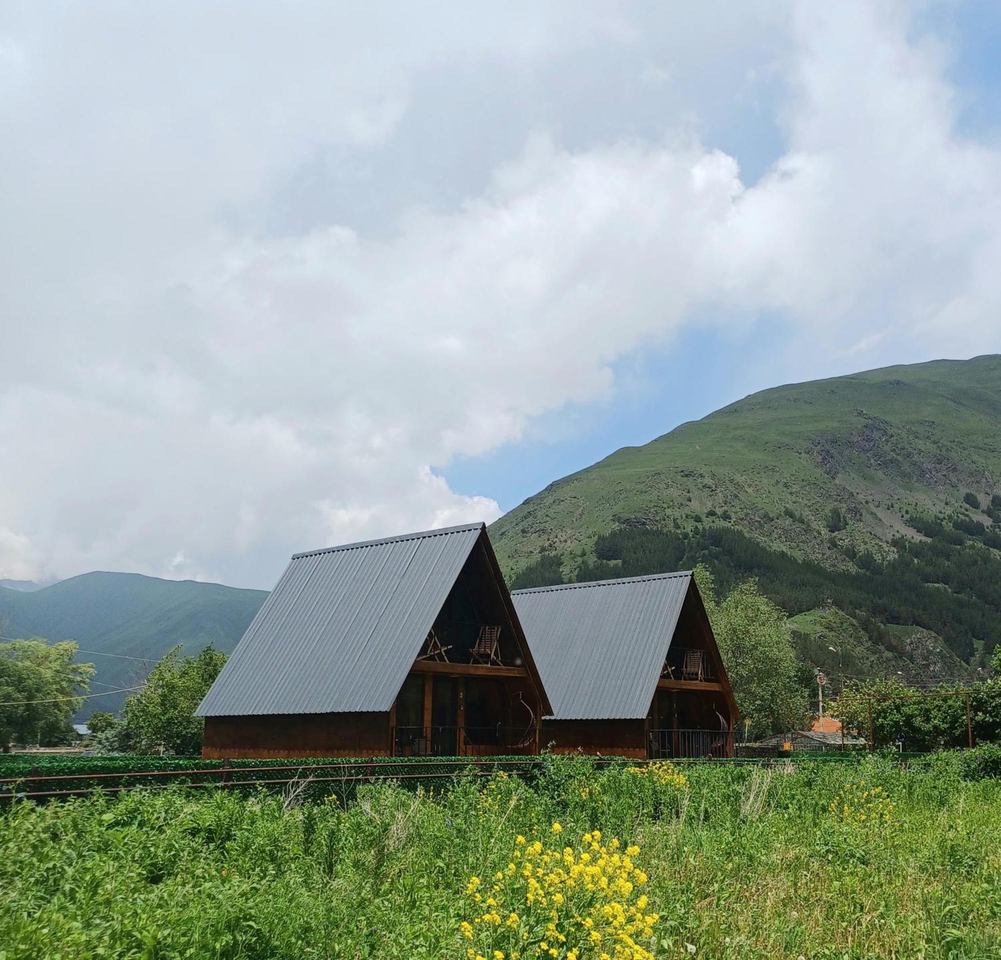Panorama Cottages In Sno Phòng bức ảnh